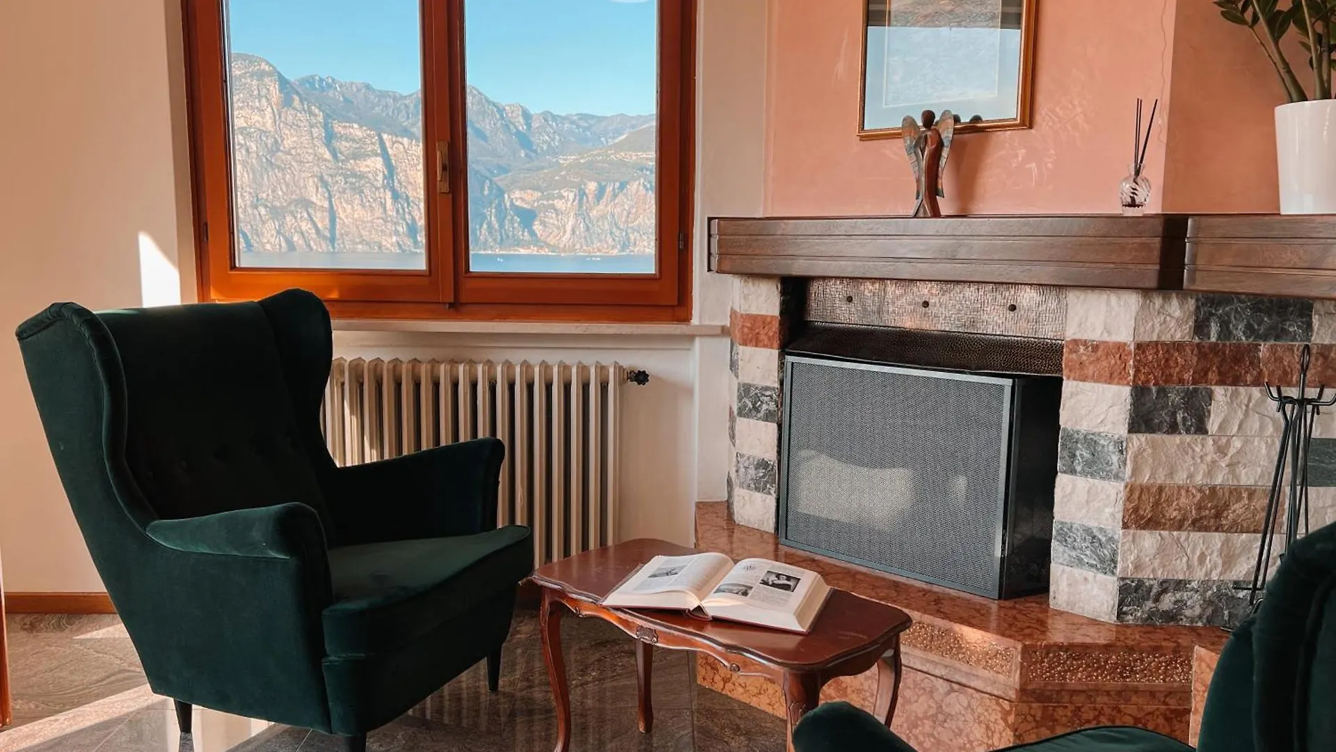 Feriehus Villa Nadya By Gardadoma Brenzone sul Garda
